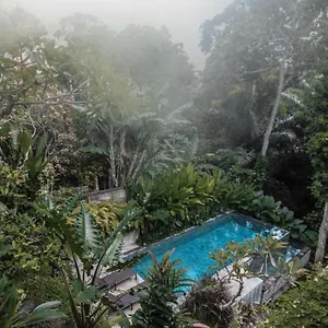 2* Maison d'hôtes Aji Bungalow